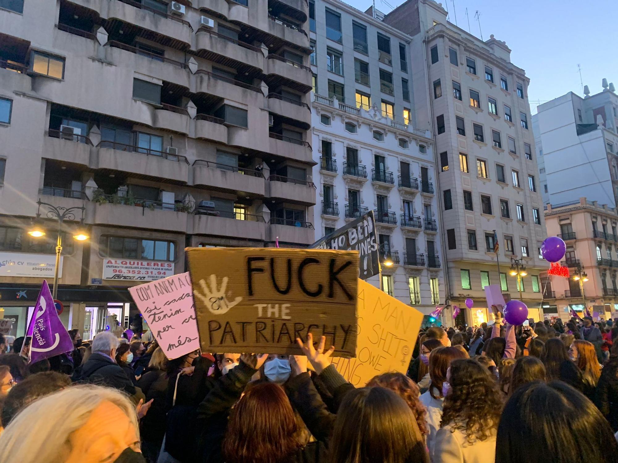 Arranca la manifestación del 8M en València