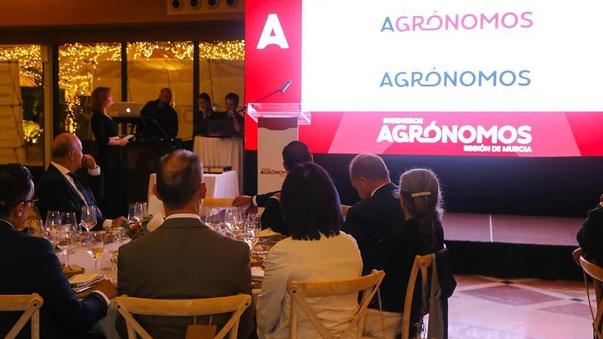 Un momento del acto del Colegio de Ingenieros Agrónomos de la Región de Murcia.