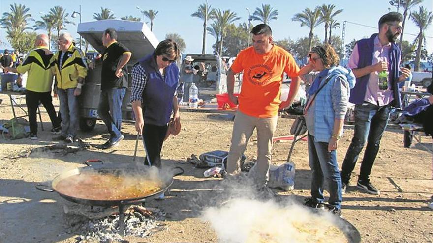 Vinaròs ya respira el Carnaval con paellas para 3.000 comparseros