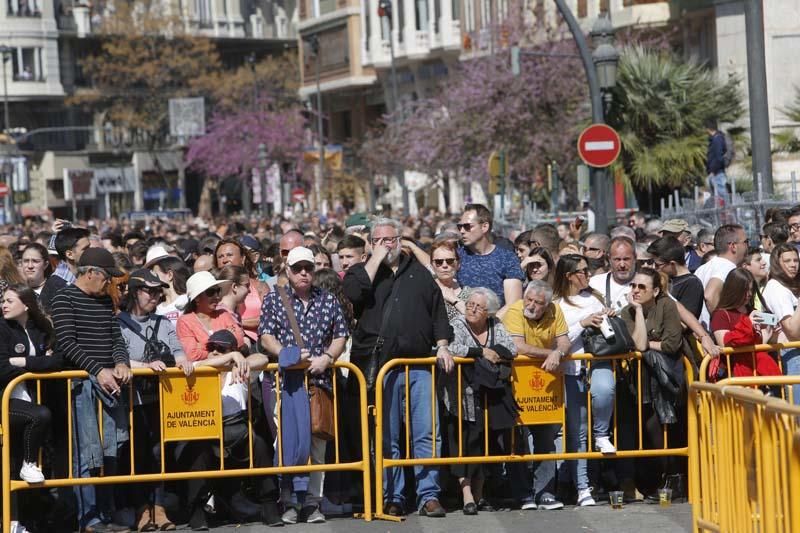 Búscate en la mascletà del 11 de marzo