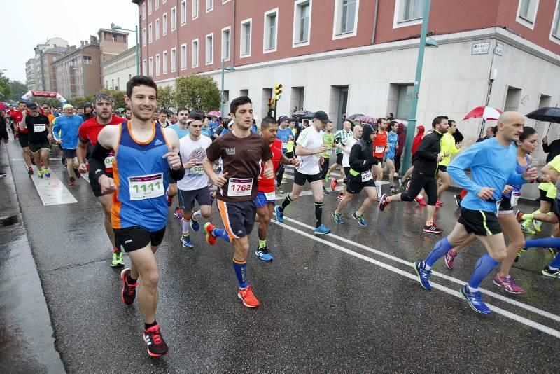 Las imágenes del XIX Medio Maratón de Zaragoza