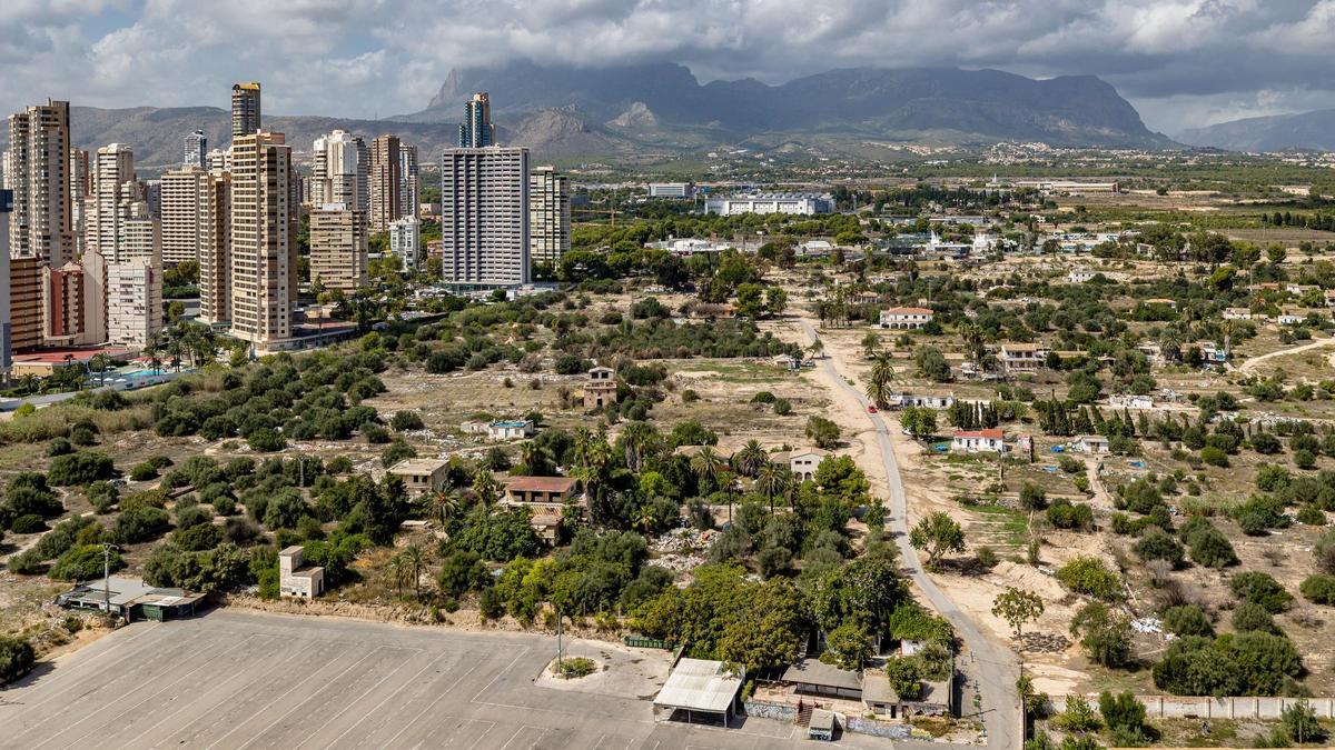 Los terrenos donde se va a desarrollar el plan Ensanche-Levante de Benidorm