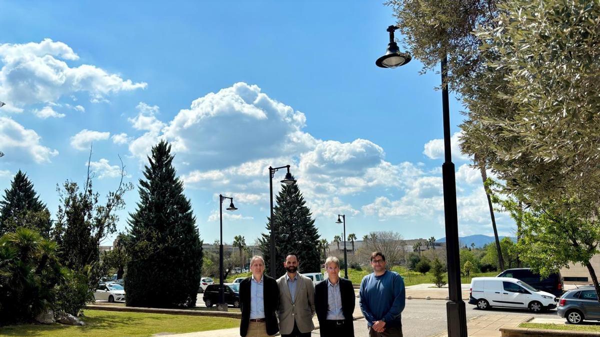 La UIB renueva la iluminación exterior del campus para reducir el consumo energético