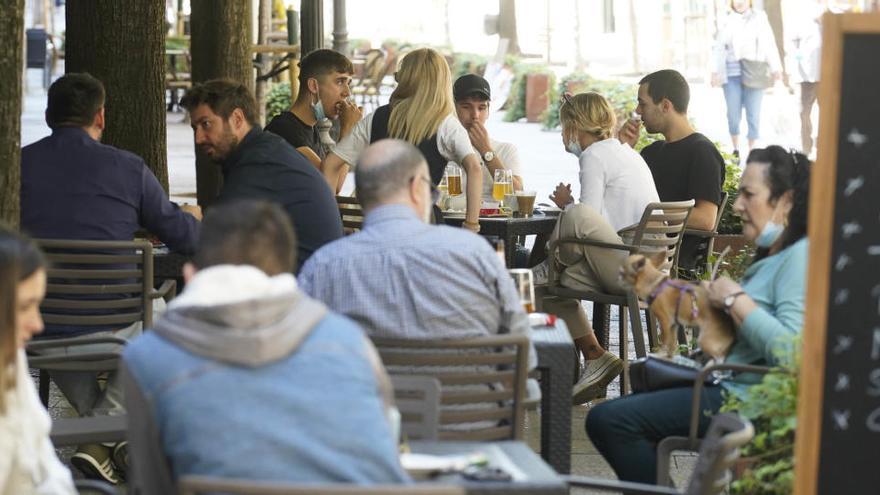 Una terrassa plena, ahir.