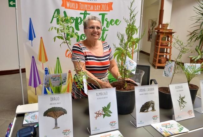 APADRINA UN ARBOL DIA MUNDIAL TURISMO