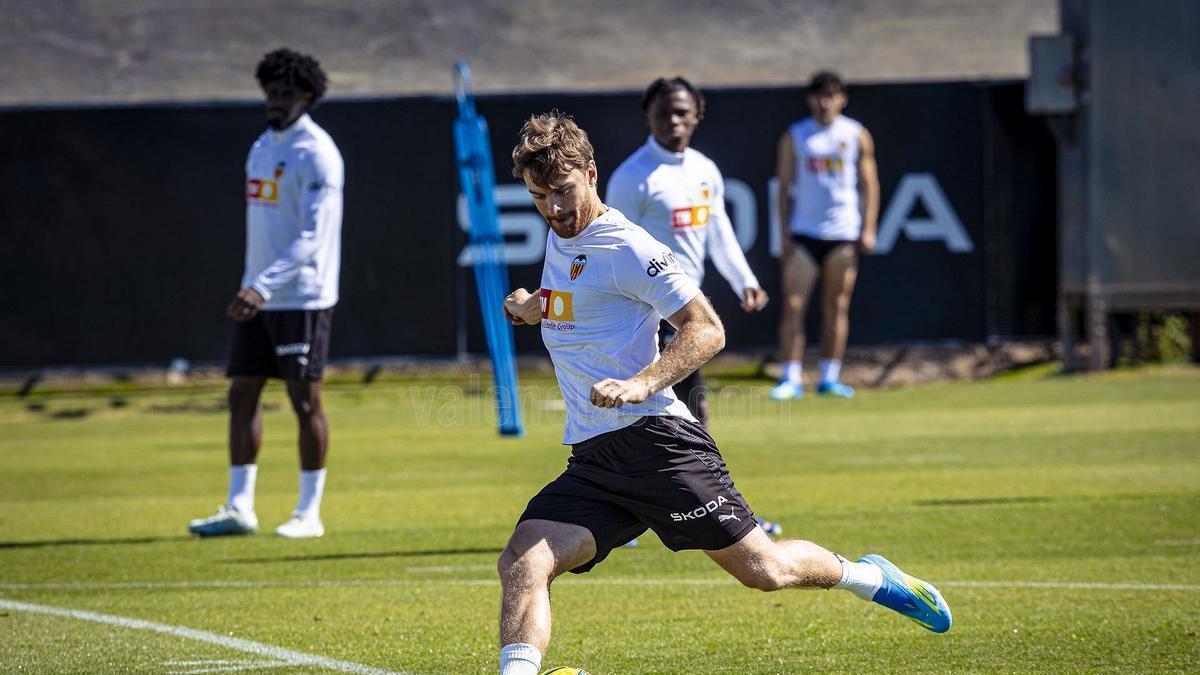 El Valencia CF prepara el partido ante el Celta del domingo.