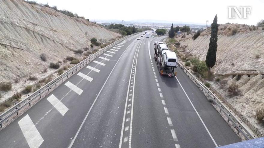 Ábalos pone en marcha la remodelación de los accesos viarios al aeropuerto Alicante-Elche