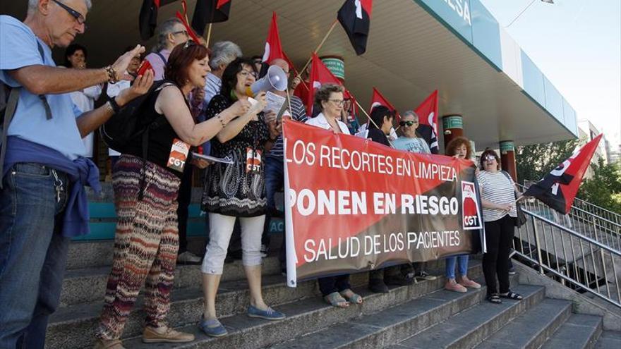 primera protesta contra los recortes en limpieza