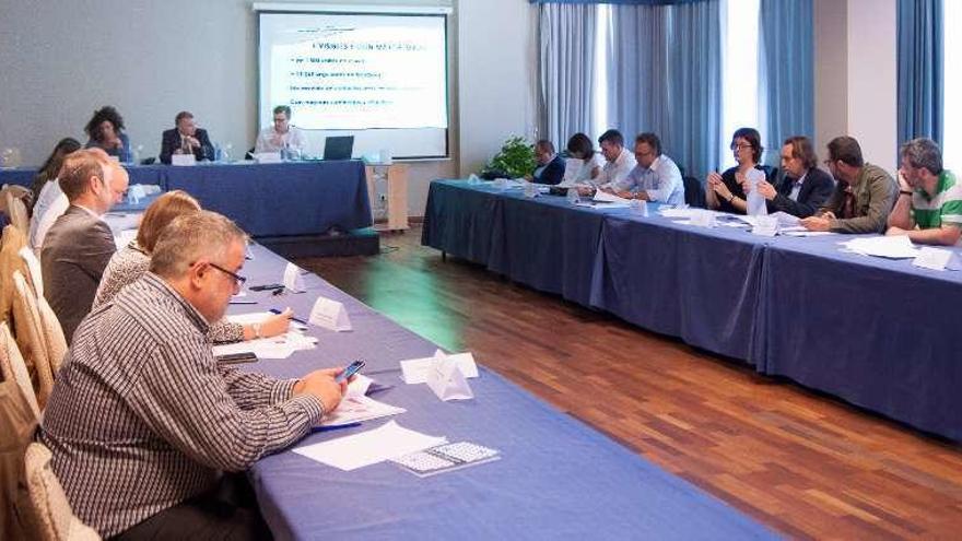 Los empresarios de Cegasal, ayer, en la asamblea celebrada en Vigo.