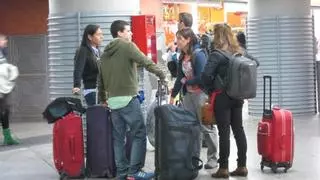 Regresa el Verano joven y los destinos 'low cost' desde Madrid: estos son los 8 mejores