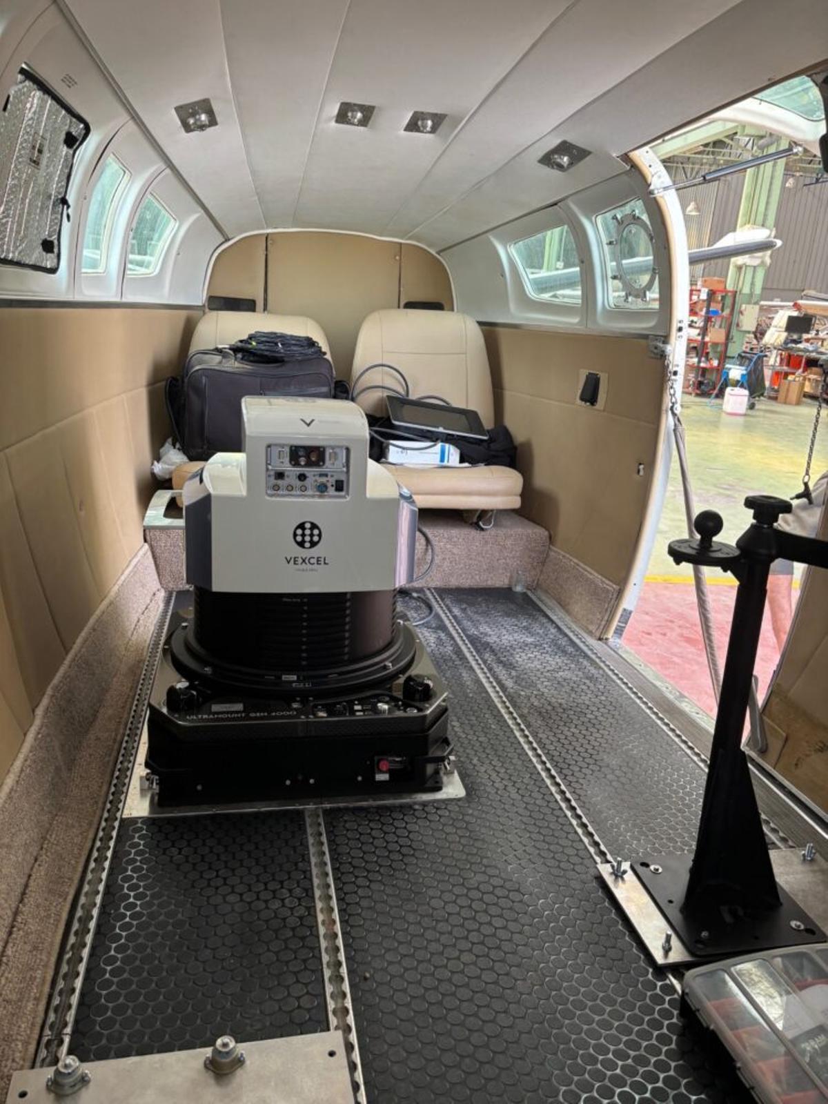 Imagenes del interior de la cabina de la nave que realizó el vuelo