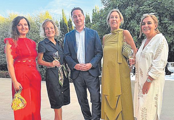 Sonia García, Rosa Ramón, Andres Rybak, Silvia Puerta y Catalina Ripoll.