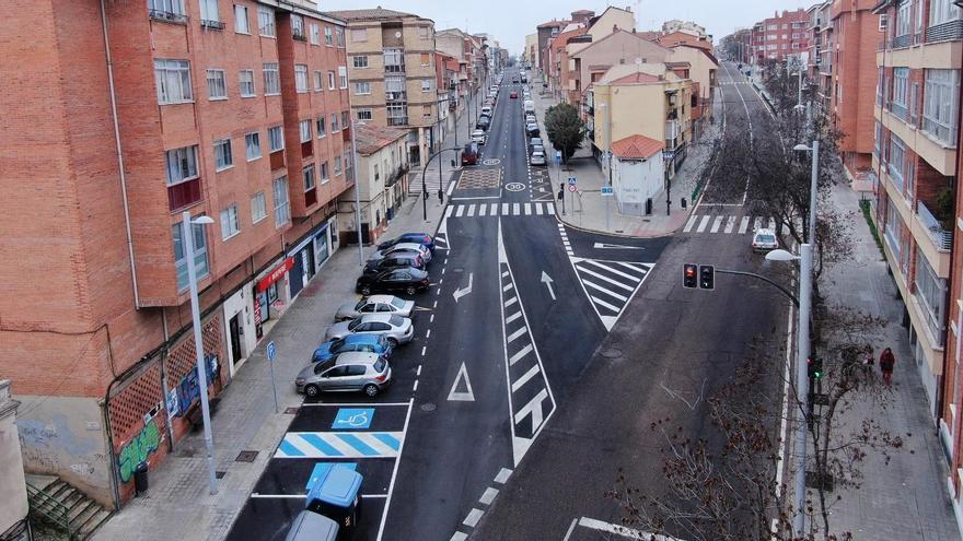 Nueva calle asfaltada en Zamora.