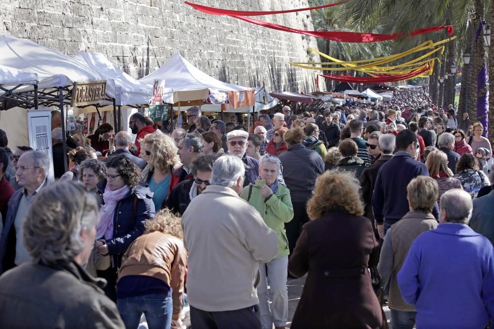 Ambiente en la Diada de les Illes Balears