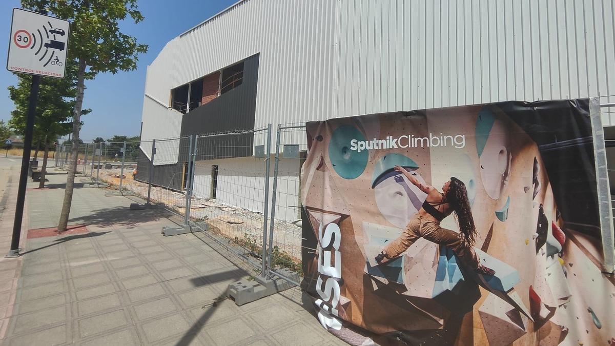 Así ve ya el gran centro de escalada Sputnik de Lugones