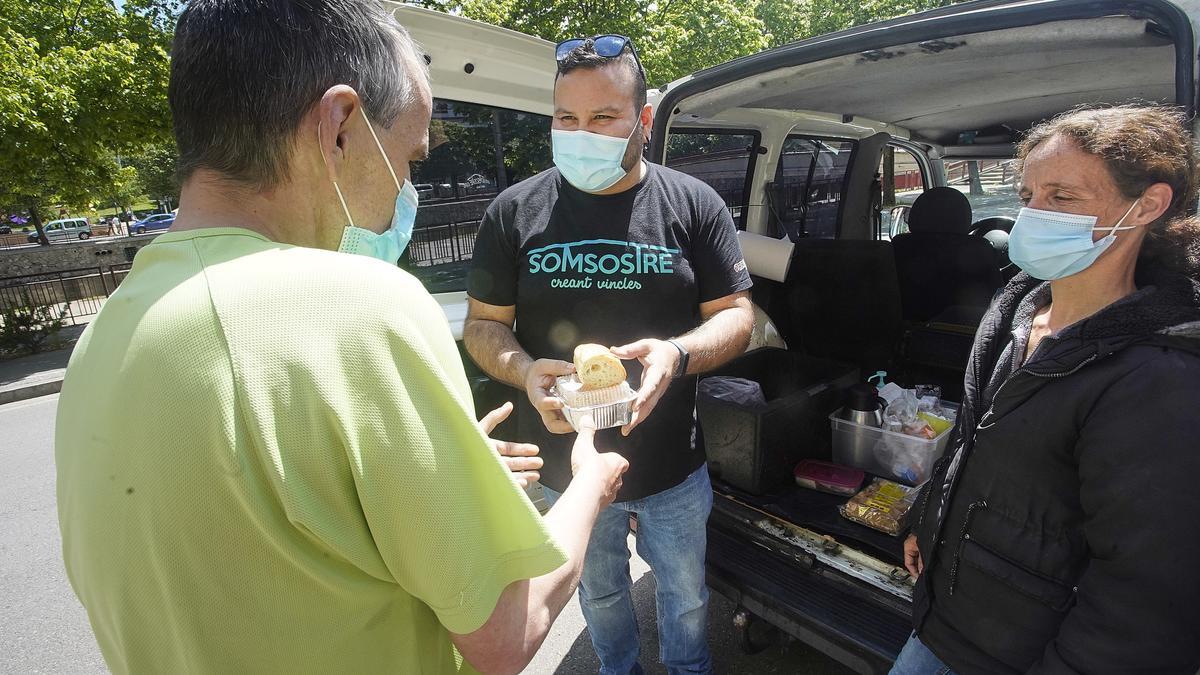 Som Sostre ofereix suport emocional a persones del carrer