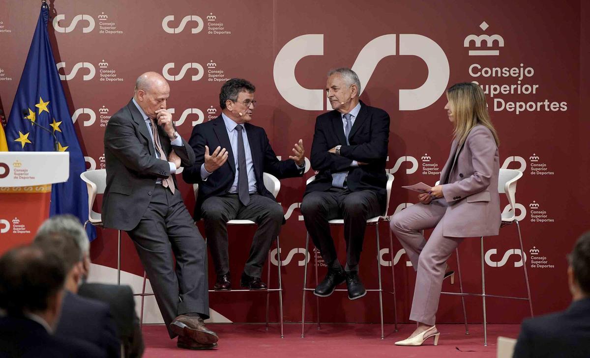 Alicante estrenará el Foro Ferrándiz con Emilio Butragueño, Juan Antonio Corbalán y el documental “Pedro Ferrándiz, la leyenda”