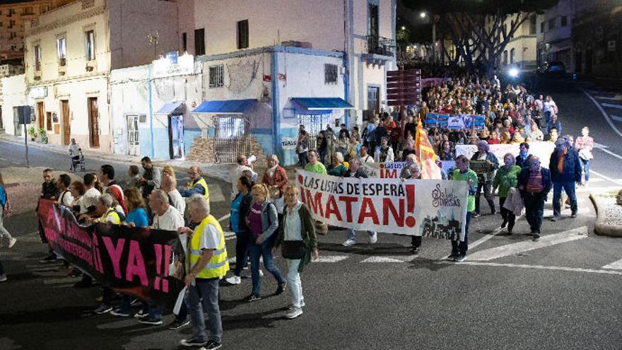 6.000 personas se manifestan en Fuerteventura para exigir una sanidad digna