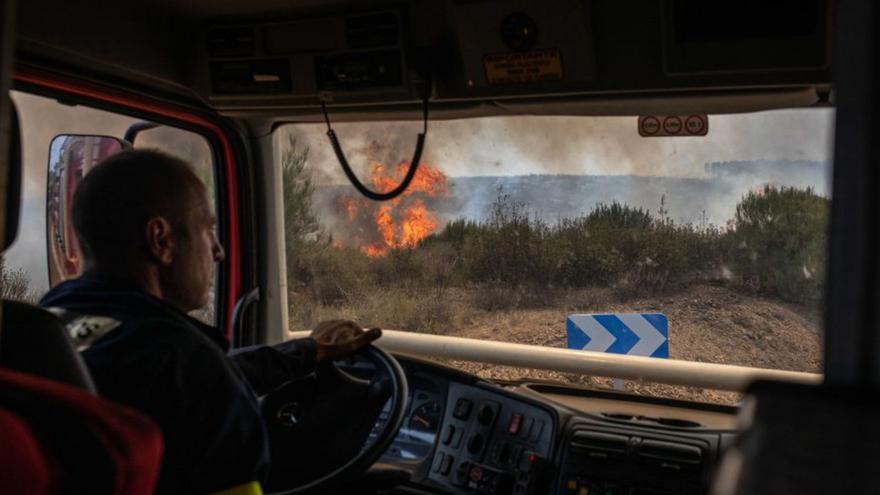 Más de 1.000 hectáreas de la Sierra de la Culebra sucumben a un segundo incendio un mes después