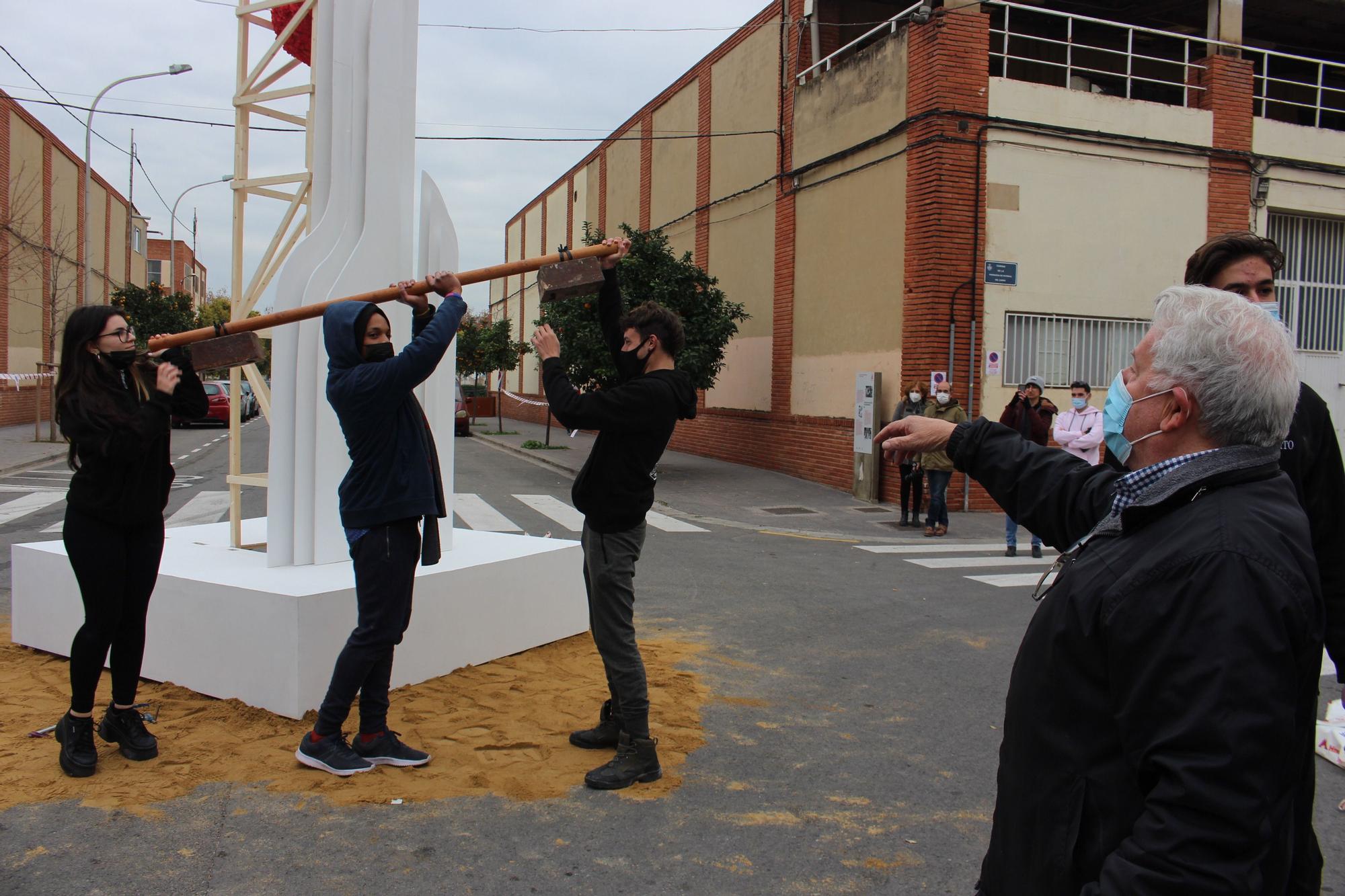 La última falla del año: el Pí de Nadal de los aspirantes a artista fallero