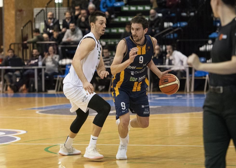 La victoria (82-62) del Oviedo al Cáceres