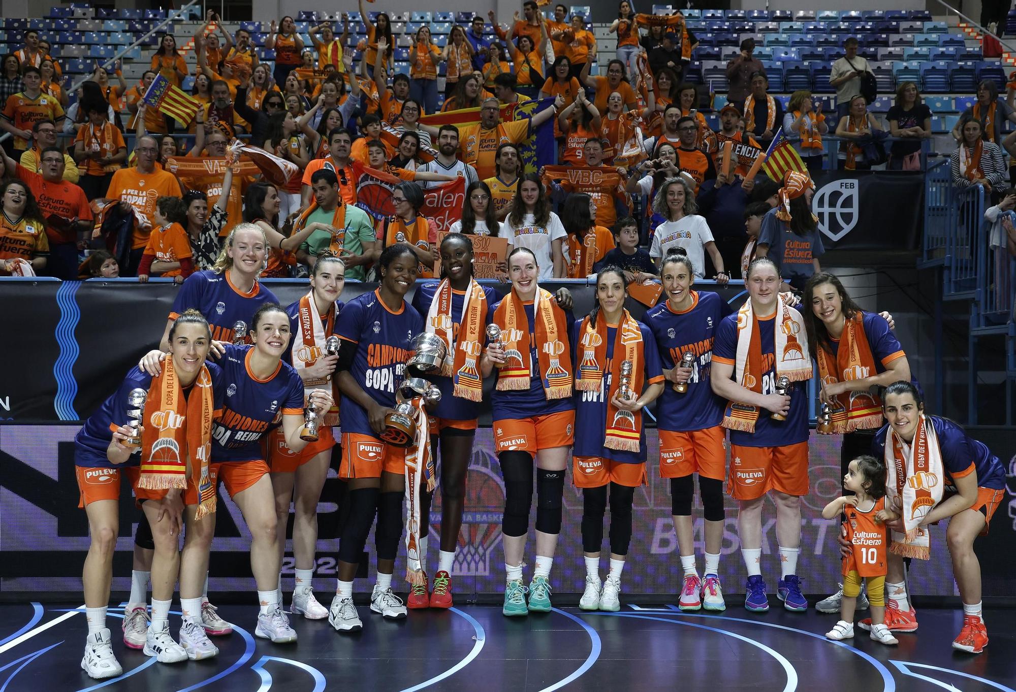 Así ha sido la fiesta de las campeonas