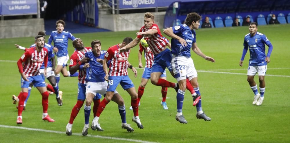 Derbi Real Oviedo-Sporting: El derbi asturiano en imágenes