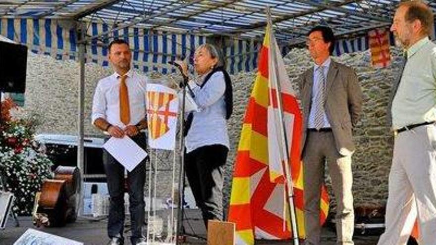 Tomàs Torrent, al mig, en els actes d&#039;una Diada de Cerdanya