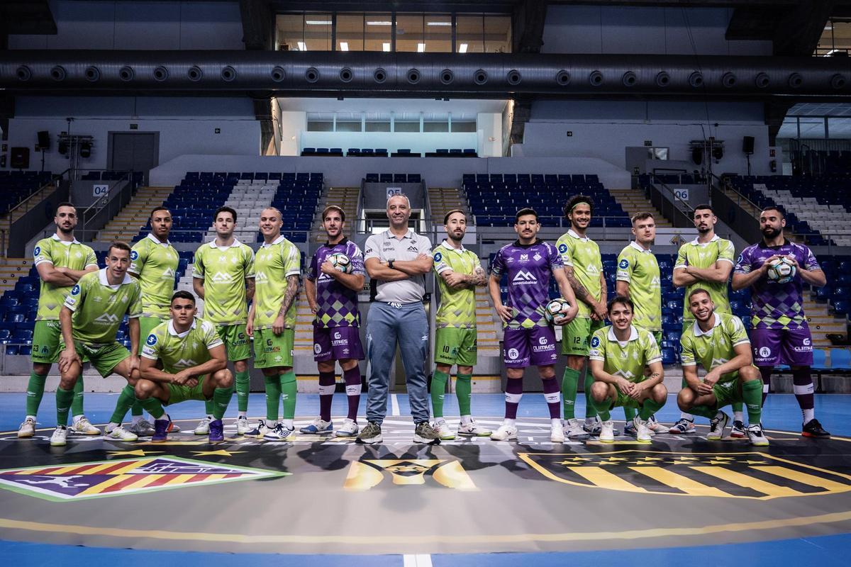 El Palma Futsal posa ayer en Son Moix.