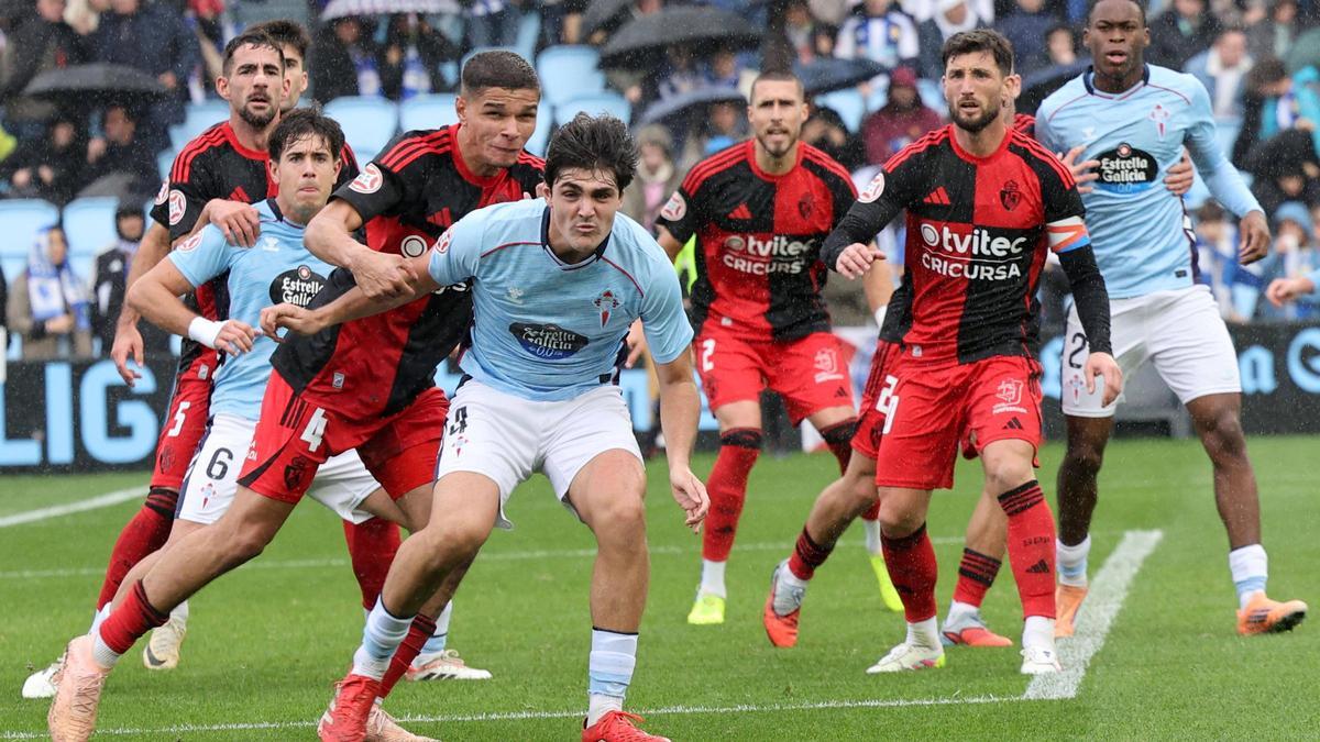 Un momento del Celta Fortuna-Ponferradina de la pasada semana.