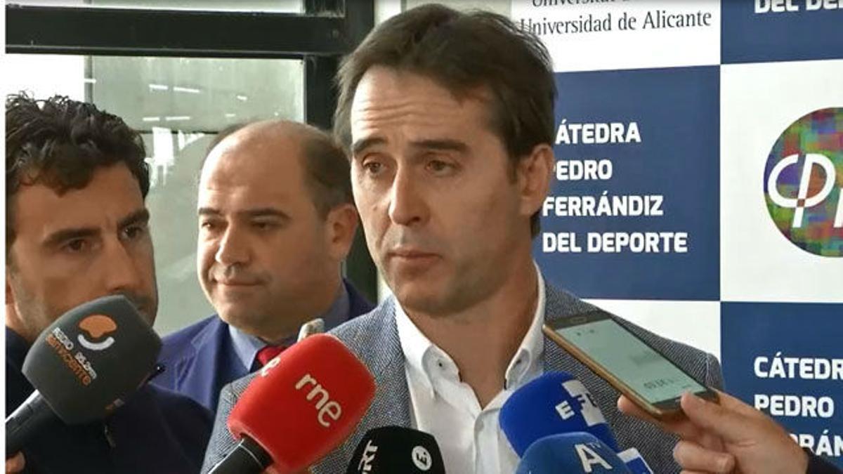 Lopetegui: Espero que Iniesta mantenga ese nivel en el Mundial