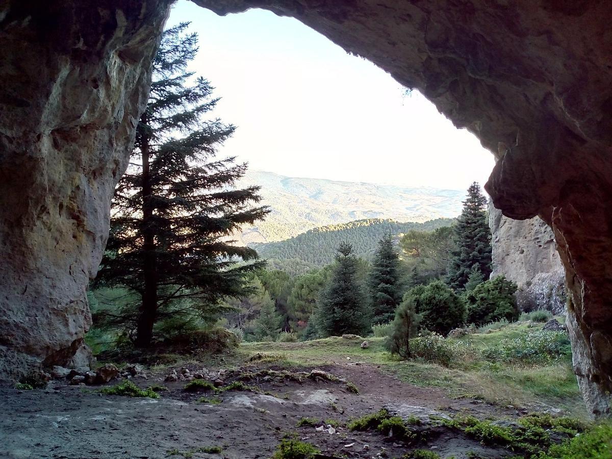 Cueva del Agua, en la Sierra de las Nieves.