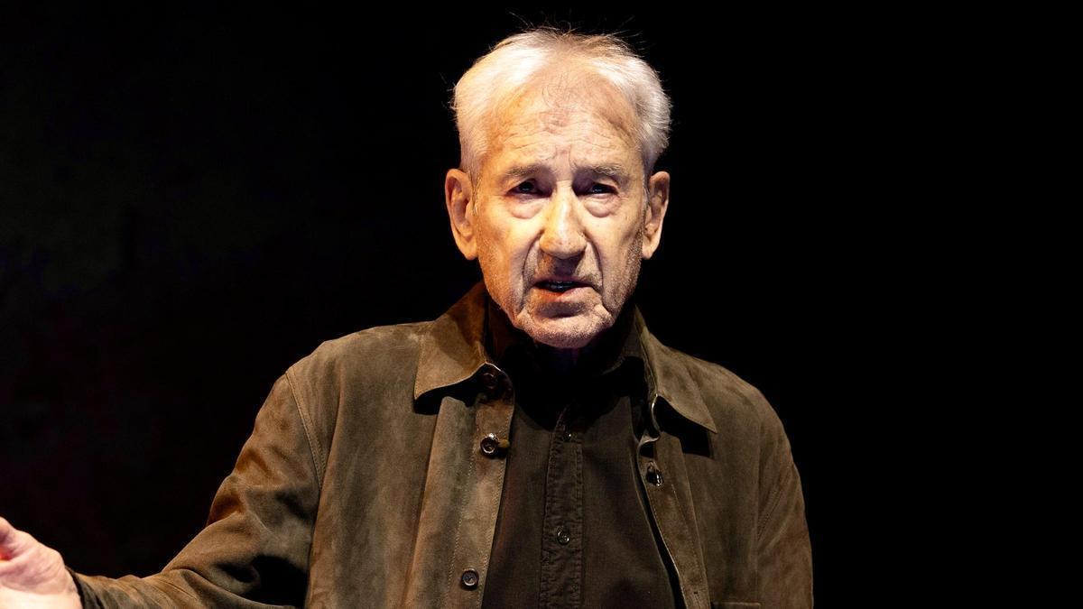 José Sacristán vivió una época complicada en sus inicios