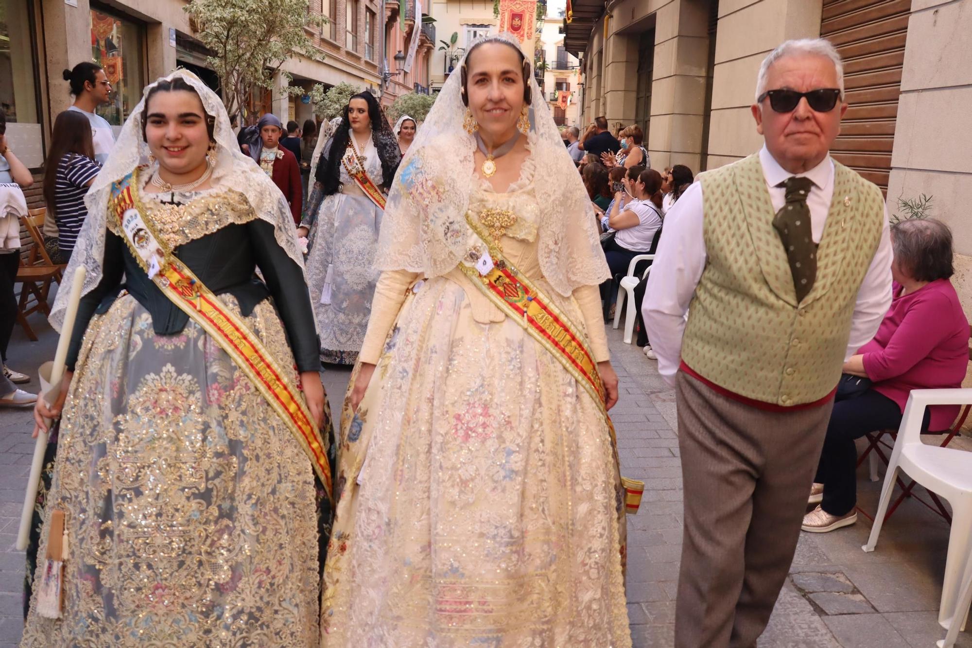 Comisiones de falla en la Procesión de la Virgen (3/5)