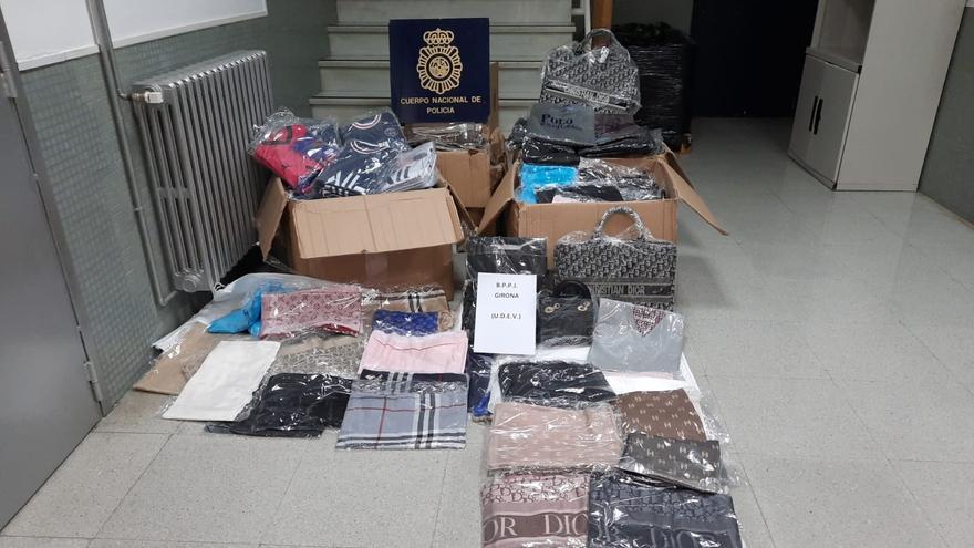 Cop a una banda que distribuïa productes falsos des de Bulgària a basars de Girona