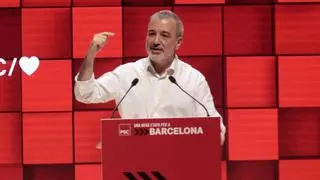 Collboni afirma que llegará "hasta el final" para eliminar los 10.000 pisos turísticos de Barcelona