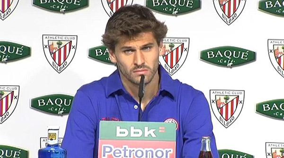 El davanter assenyala a la premsa com la culpable del seu desencuentro amb l’afició.