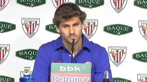 El davanter assenyala a la premsa com la culpable del seu desencuentro amb l’afició.