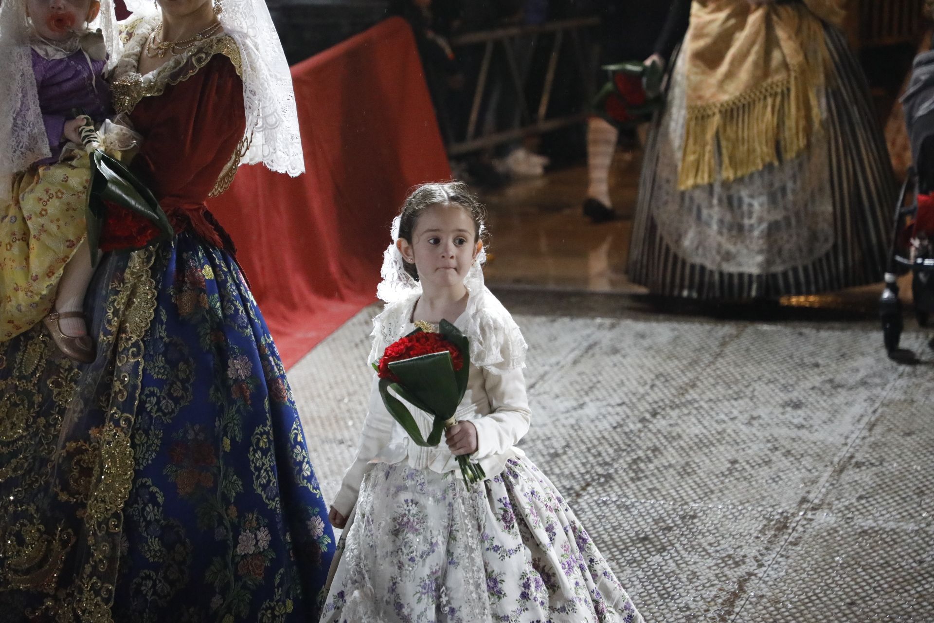 Búscate en el primer día de ofrenda por la calle de la Quart (entre las 19:00 a las 20:00 horas)