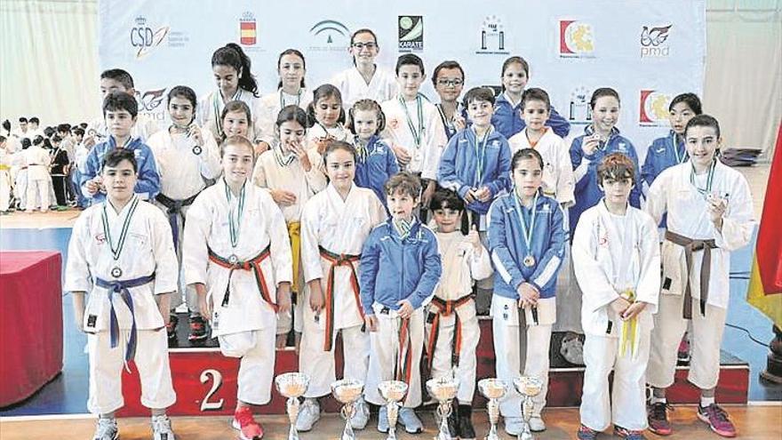 El club Kimé vuelve a vencer con 25 medallas en el trofeo de La Carlota