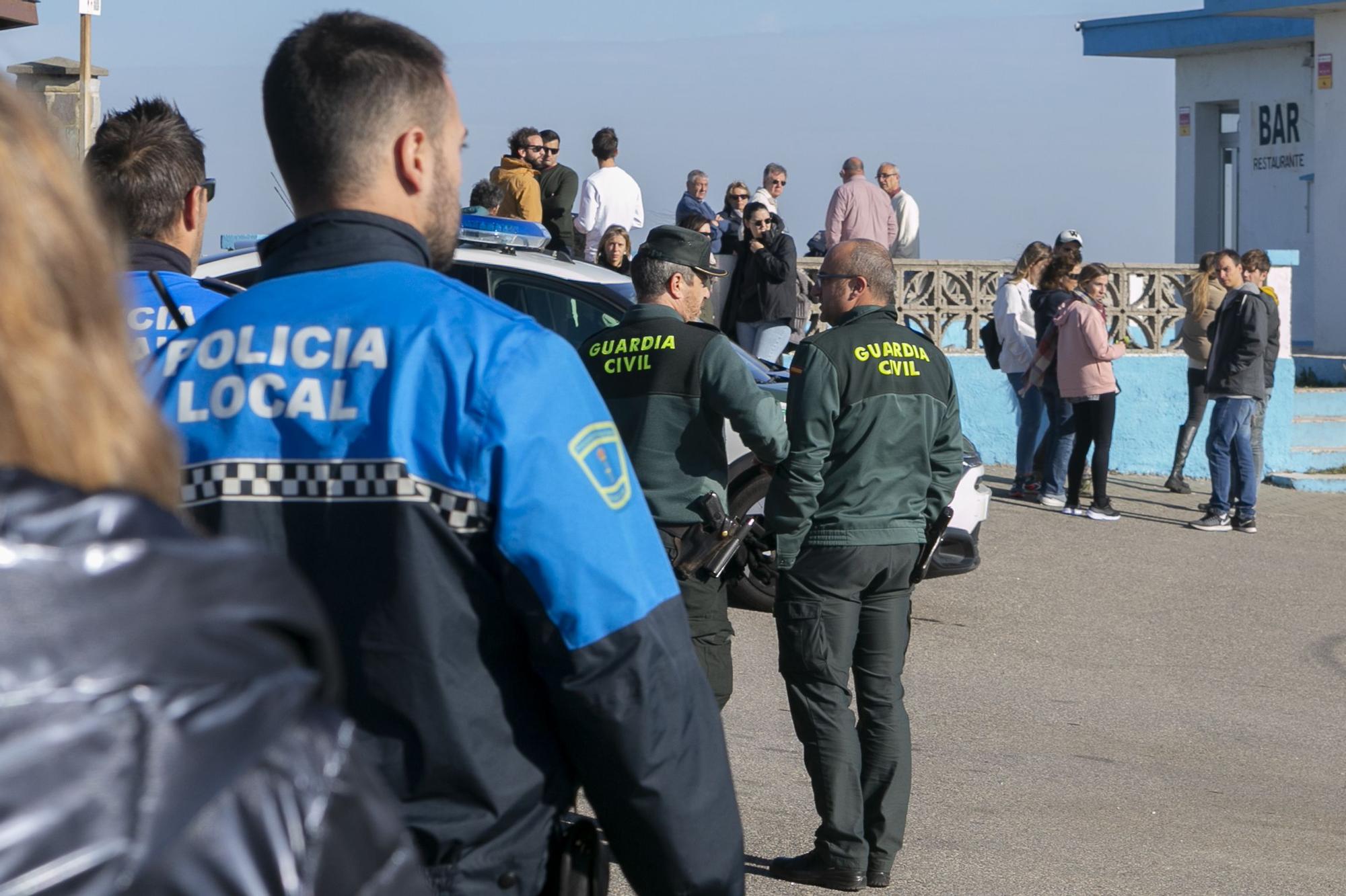 EN IMÁGENES: Operativo de búsqueda de una joven gijonesa en el entorno del cabo Peñas