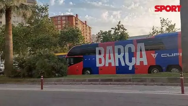 ¡Los autobuses de Barça y Celta llegan al Camp Nou!