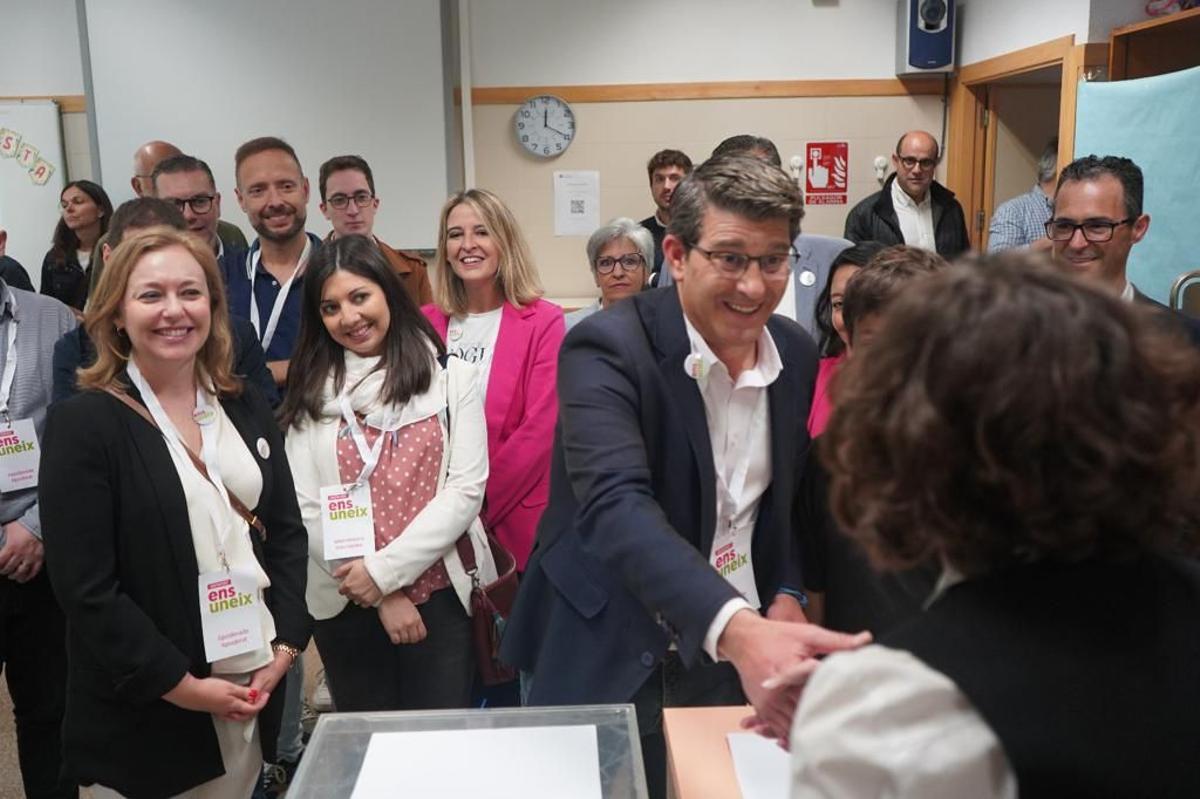 Rodríguez junto con la que será la diputada provincial, Natalia Enguix