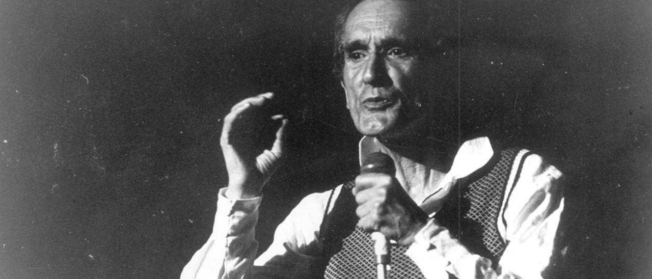 La poesía de Carlos Oroza está muy viva cuando se cumplen 100 años de nacimiento