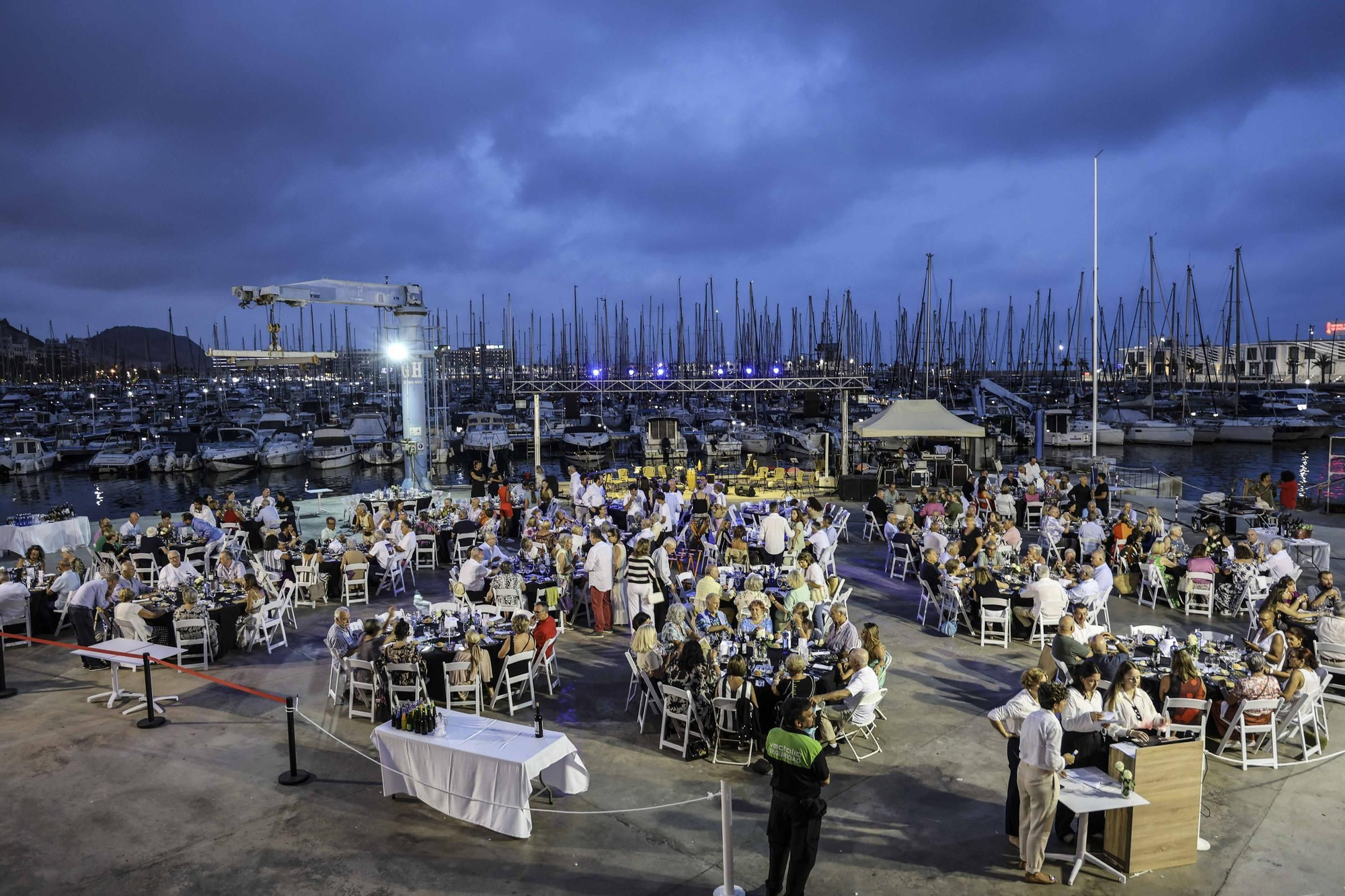 Así ha celebrado el Real Club de Regatas de Alicante la procesión de la Virgen del Carmen