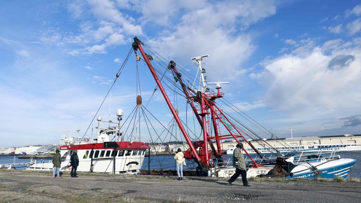 El pesquero británico retenido en el puerto de Le Havre, en la mañana de este viernes.