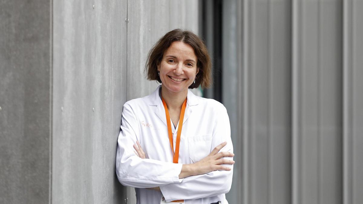 L’Oncòloga Gemma Viñas, a fora de la consulta de l’ICO Girona.