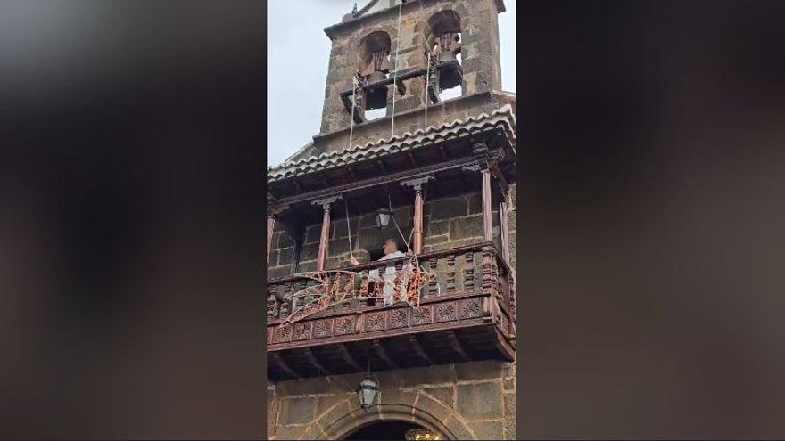 Repique de campanas del Real Santuario de Las Nieves en La Palma.