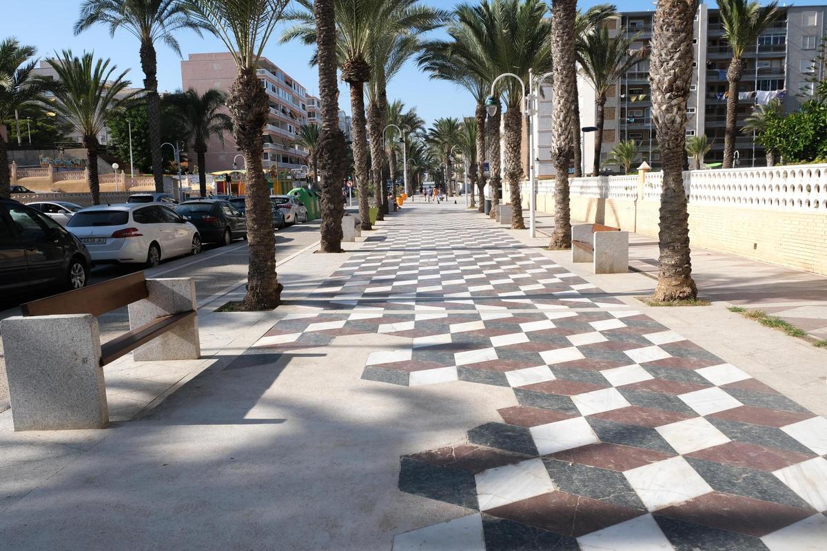 Un tramo del paseo de Arenales en la avenida San Bartolomé de Tirajana