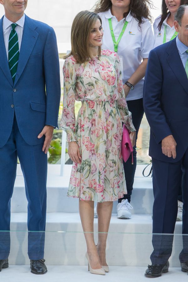 El look de Letizia Ortiz con vestido de flores